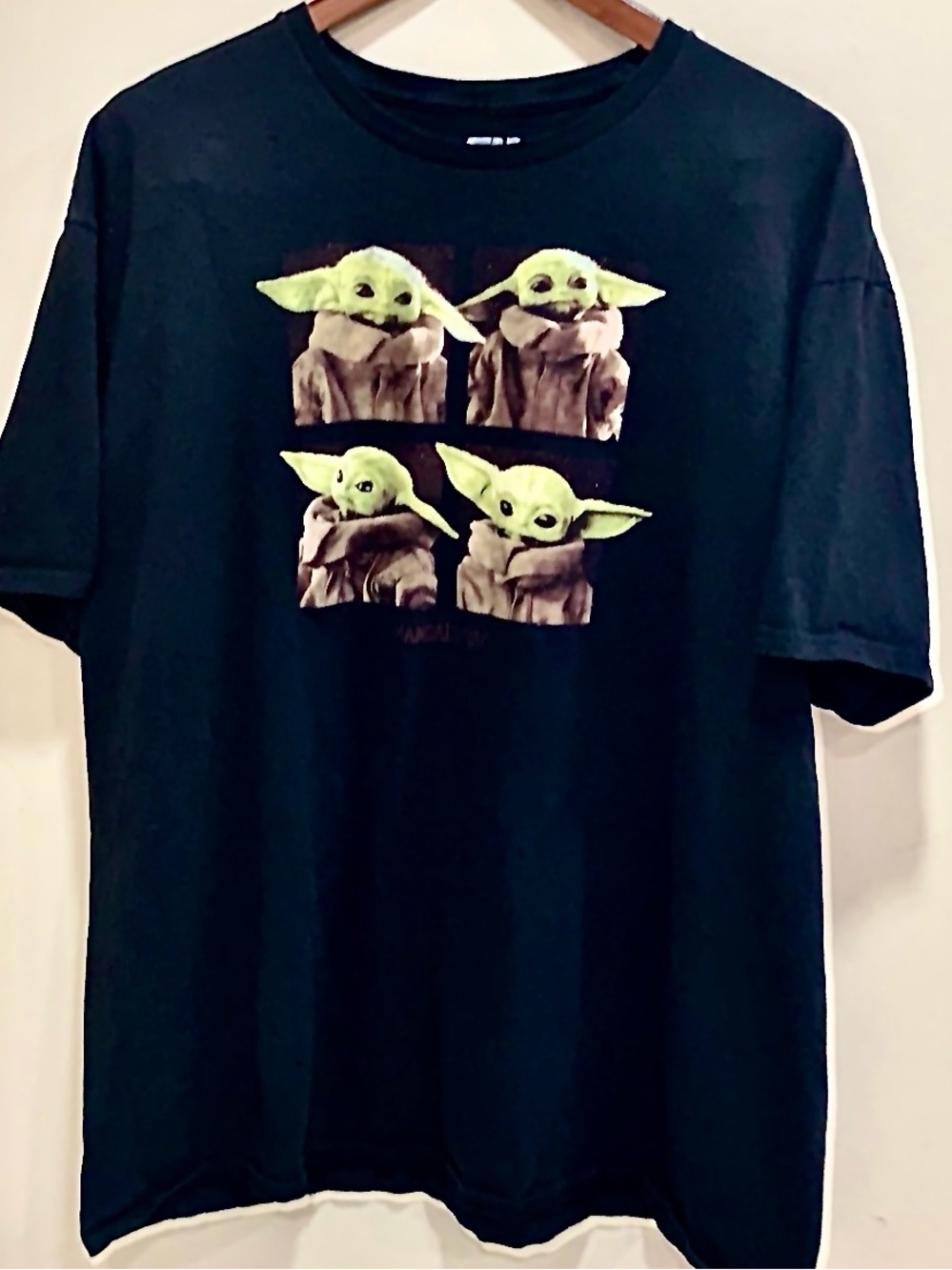 The Child Mandalorian Star Wars official t-shirt
Grogu